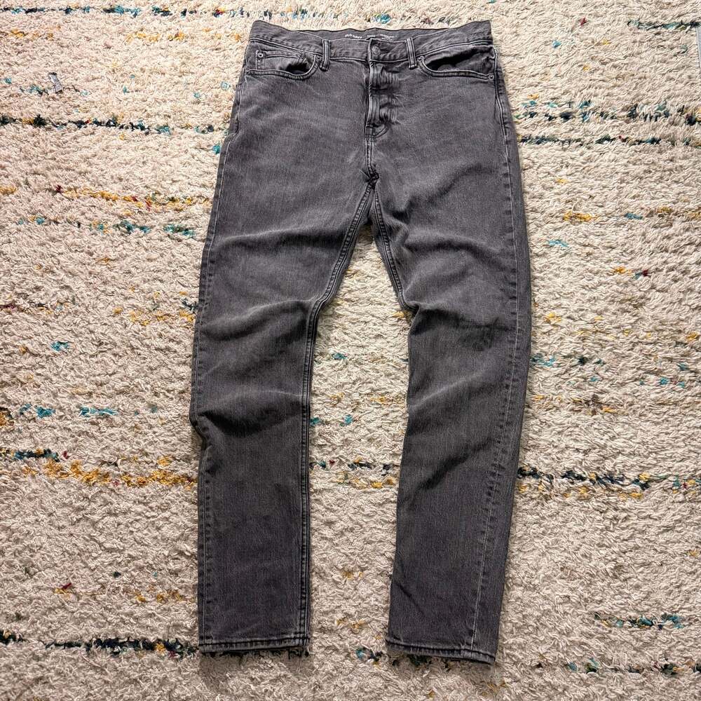 Old Navy Gray Washed Relaxed Slim Fit Tapered Jeans Men's Size 34x34